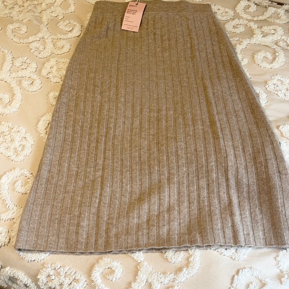 Quince $99 CASHMERE Midi Skirt *NEW WITH TAG* Thick 7 Gauge - SZ MED OATMEAL